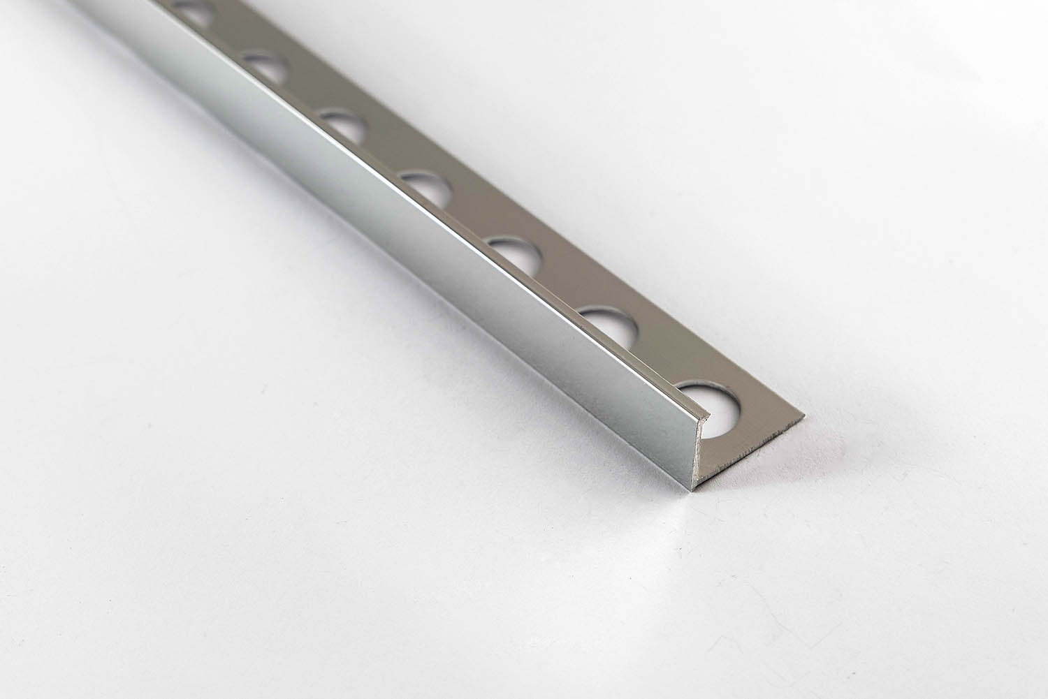 10 cm de 260 cm Perfil de aluminio l 15 x 10 x 2 mm ángulo 